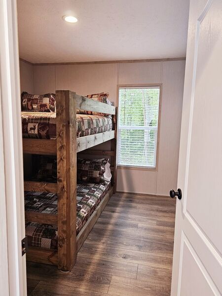 Bearfoot Bunks Photo 5