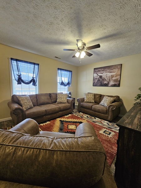 Eagle Bluff Condominium #1 Photo 2