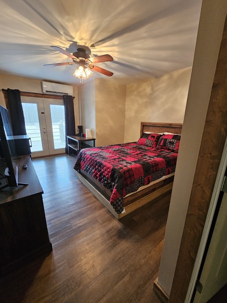 Eagle Loft Suite Photo 3